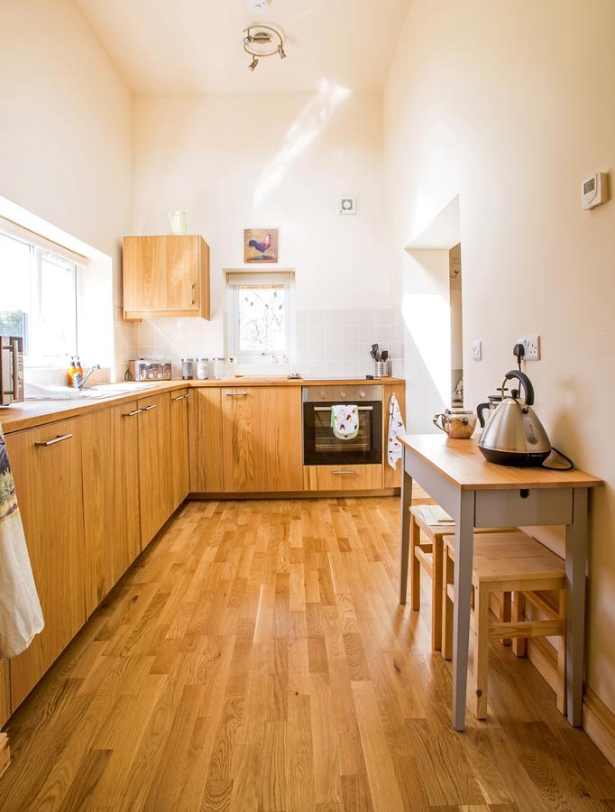 Ty'r Afon - River Cottage Bala Exteriör bild